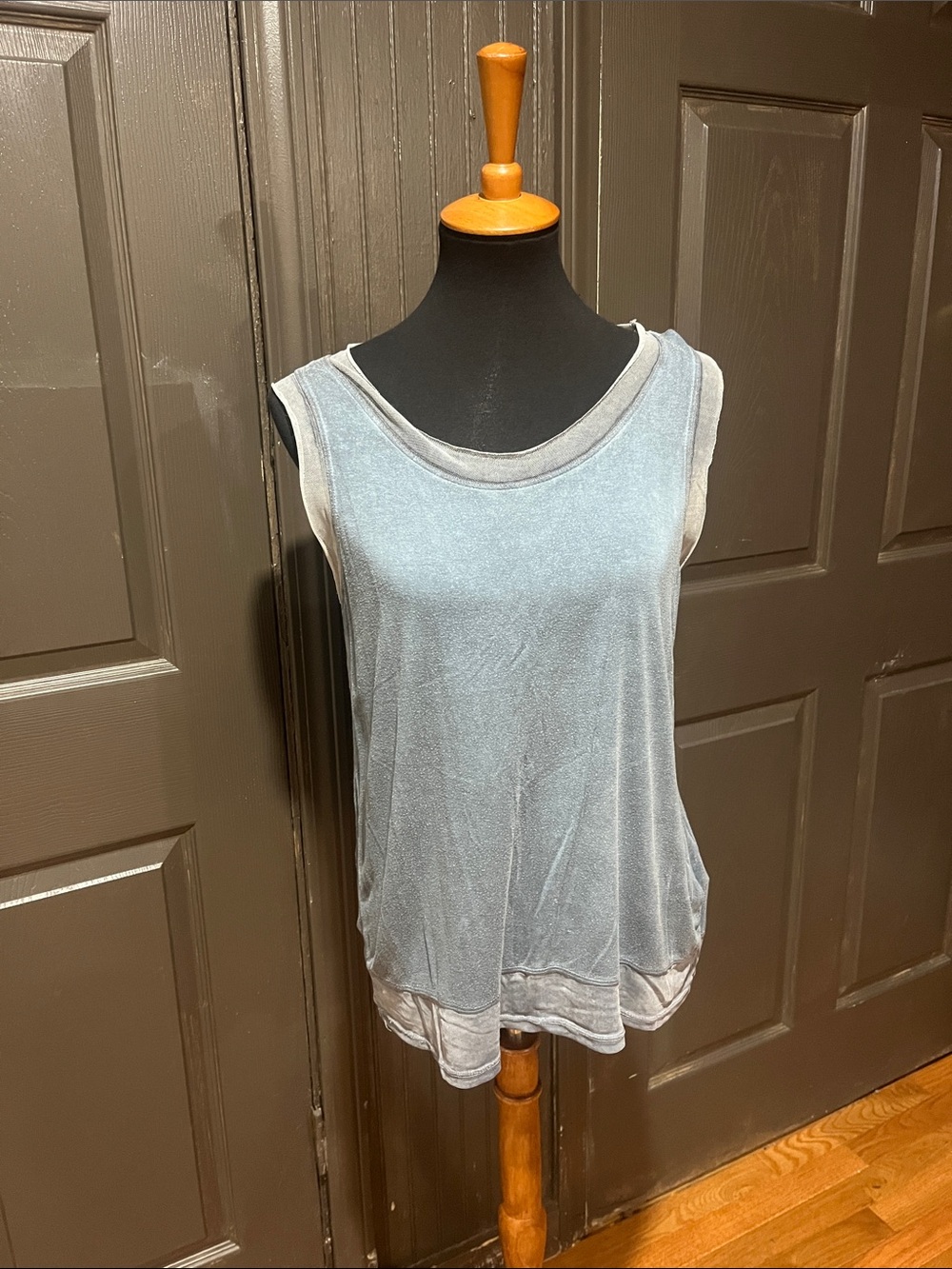Light Blue Sleeveless Women's Top - Casual Layered Tank